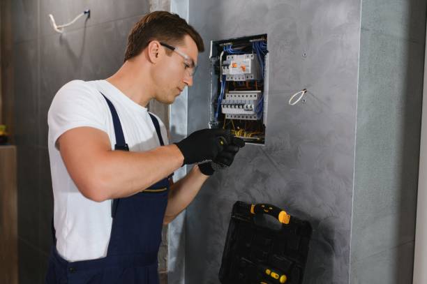 Best Circuit Breaker Repair  in Oakland, IA